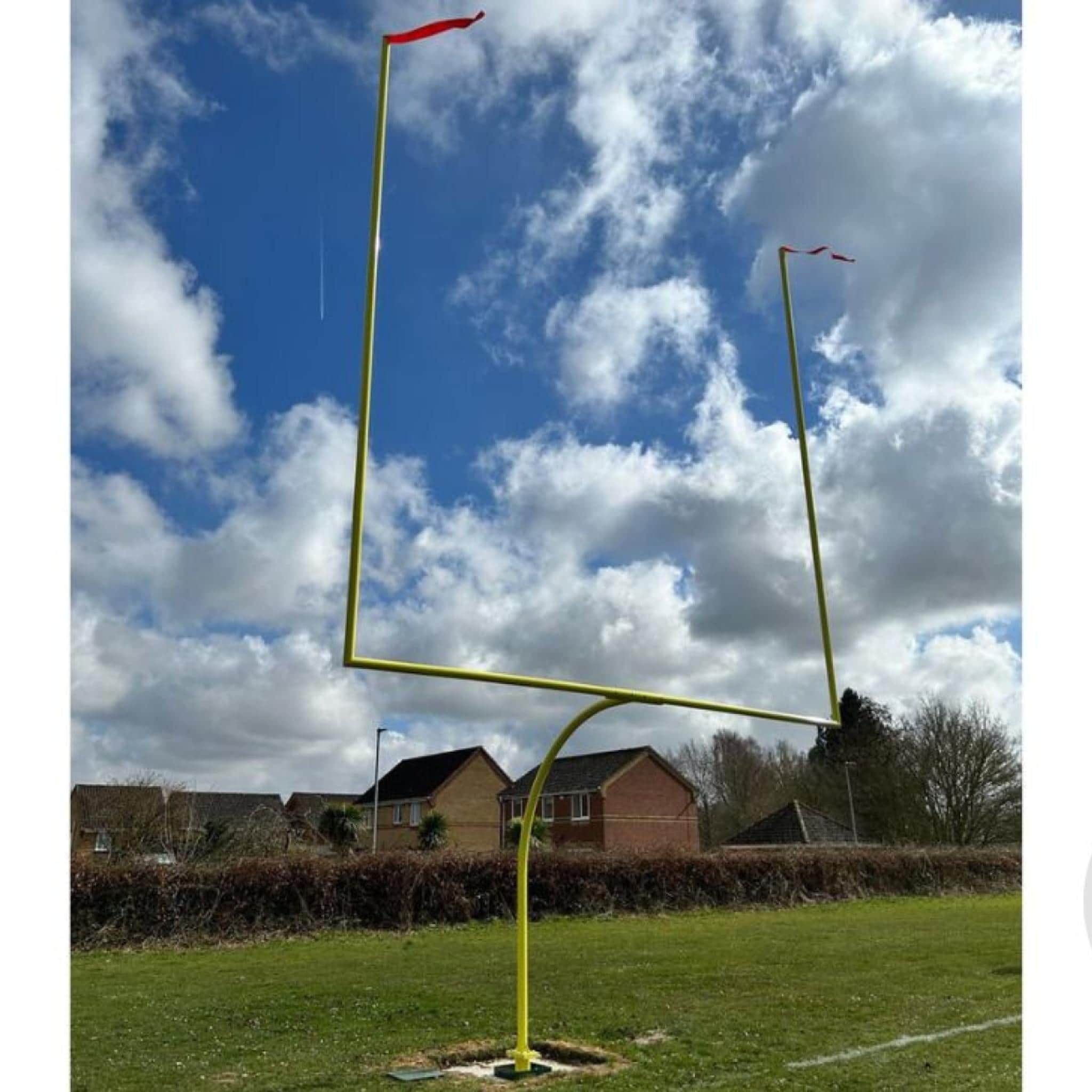 amf-005-club-american-football-posts-6-1200x728