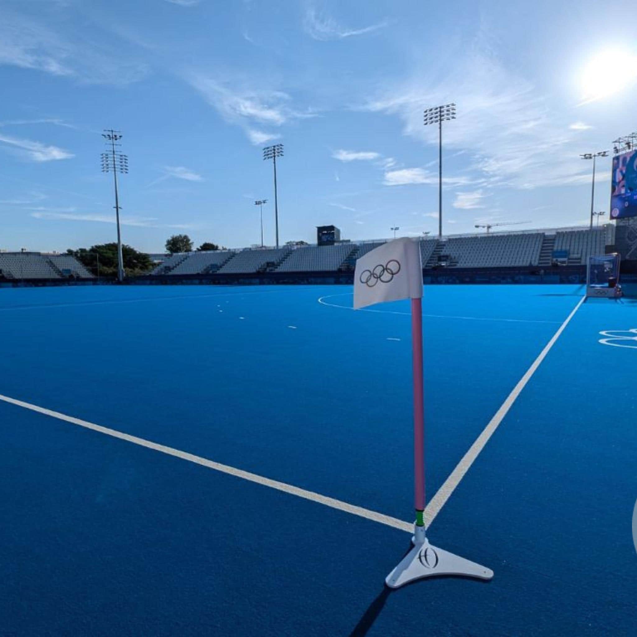 hoc-060-15m-high-corner-pole-1200x728