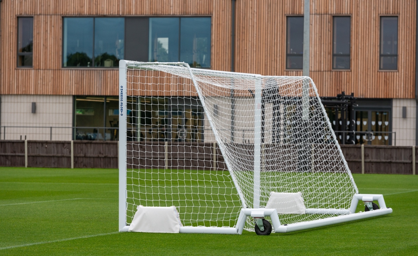 9 a side pop up goals
