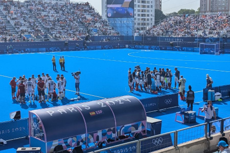 paris-2024-olympic-hockey-match